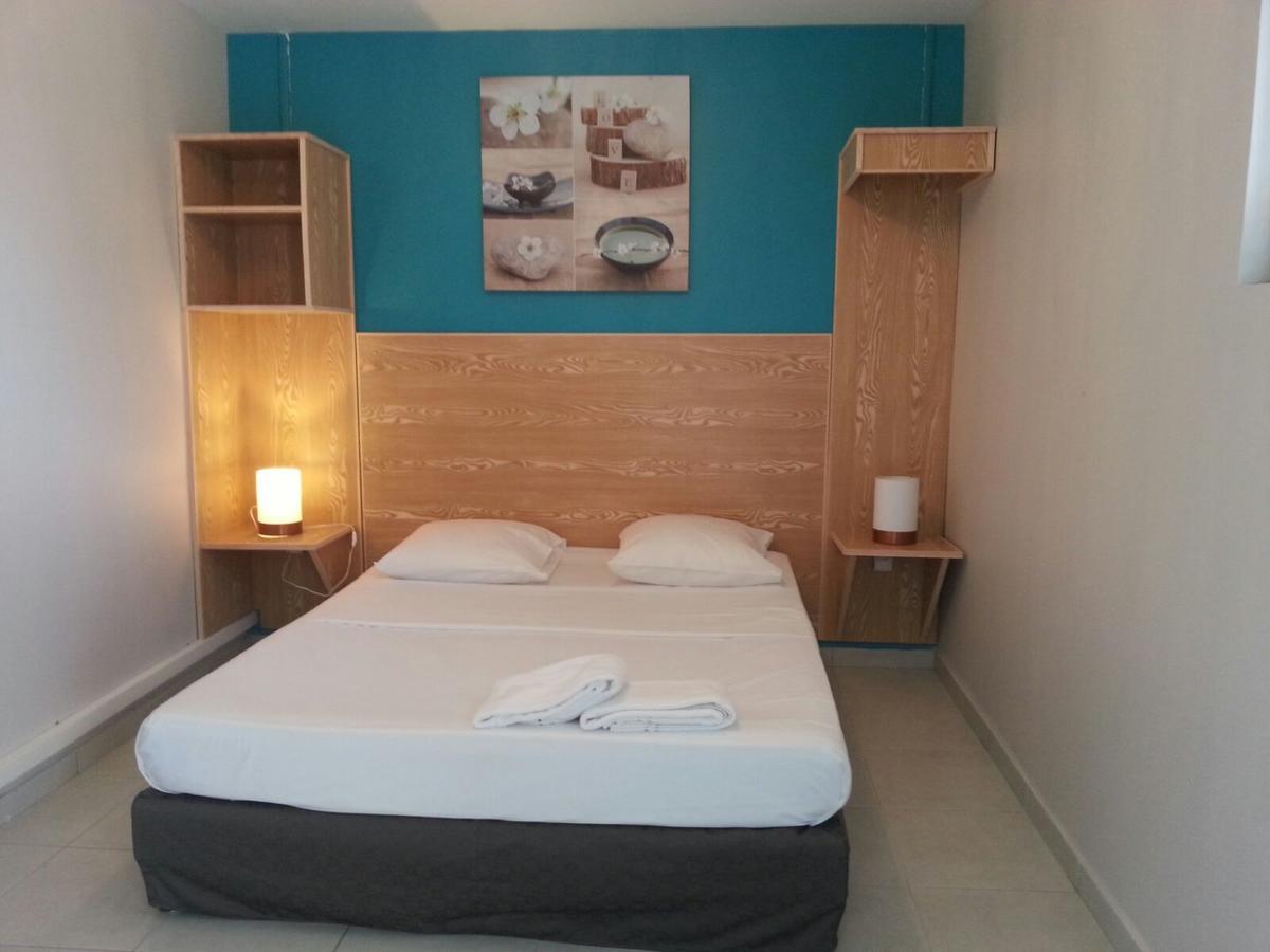 L'Annexe 66 , Saint Denis Centre Ville , A 200 M De La Rue Pietonne , Du Petit Marche Et Du Leader Price , Sur Une Rue Calme, Parking Gratuit Sur La Rue Екстер'єр фото